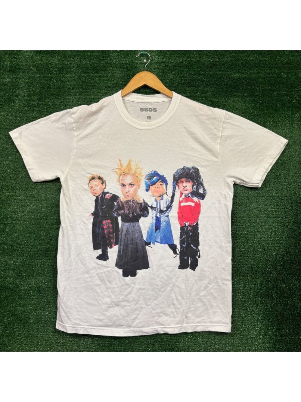 5 Seconds of Summer Everyone's A Star Tour Band T-Shirt Size Large